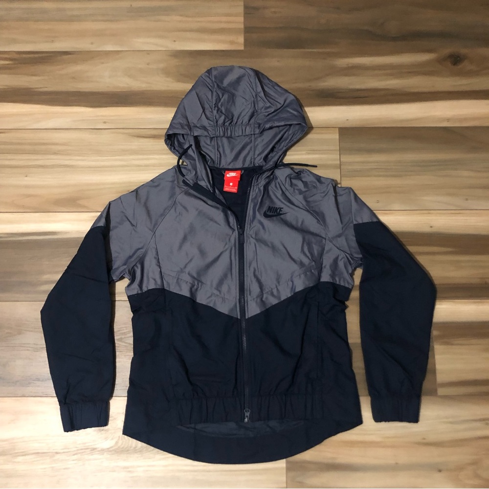 Nike windbreaker